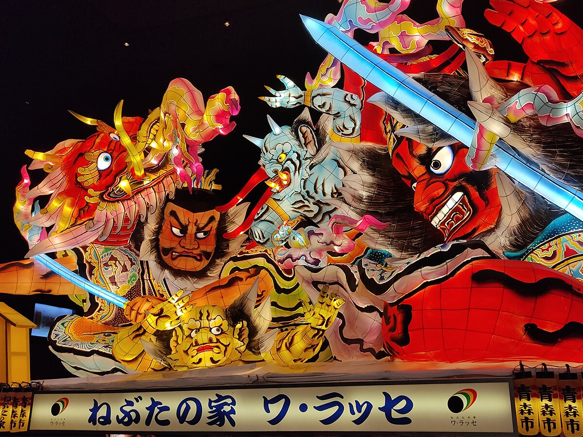 青森のねぶたも観光したパウラさん(写真:パウラさん提供)