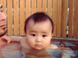 赤ちゃん・乳児はいつから温泉OK？子供も入れる温泉や入れ方のコツ