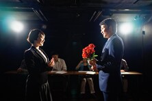 映画監督の“ハラスメント騒動”で話題の「ワークショップ」とは？ 実績＆その功罪をわかりやすく解説